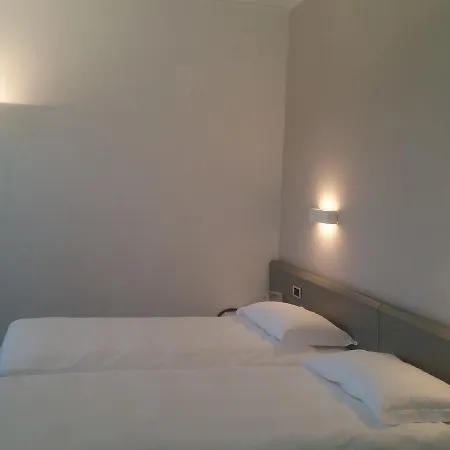 Hotel City Hotel