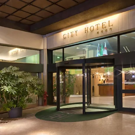 City Hotel 4* Varese