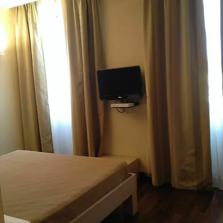 City Hotel Hotel