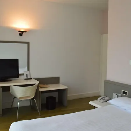 City Hotel 4* Varese