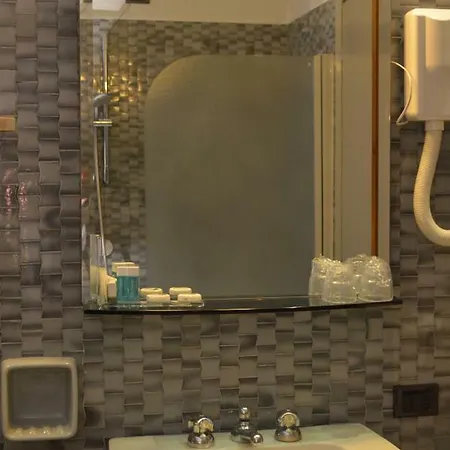 Hotel City Hotel 4*